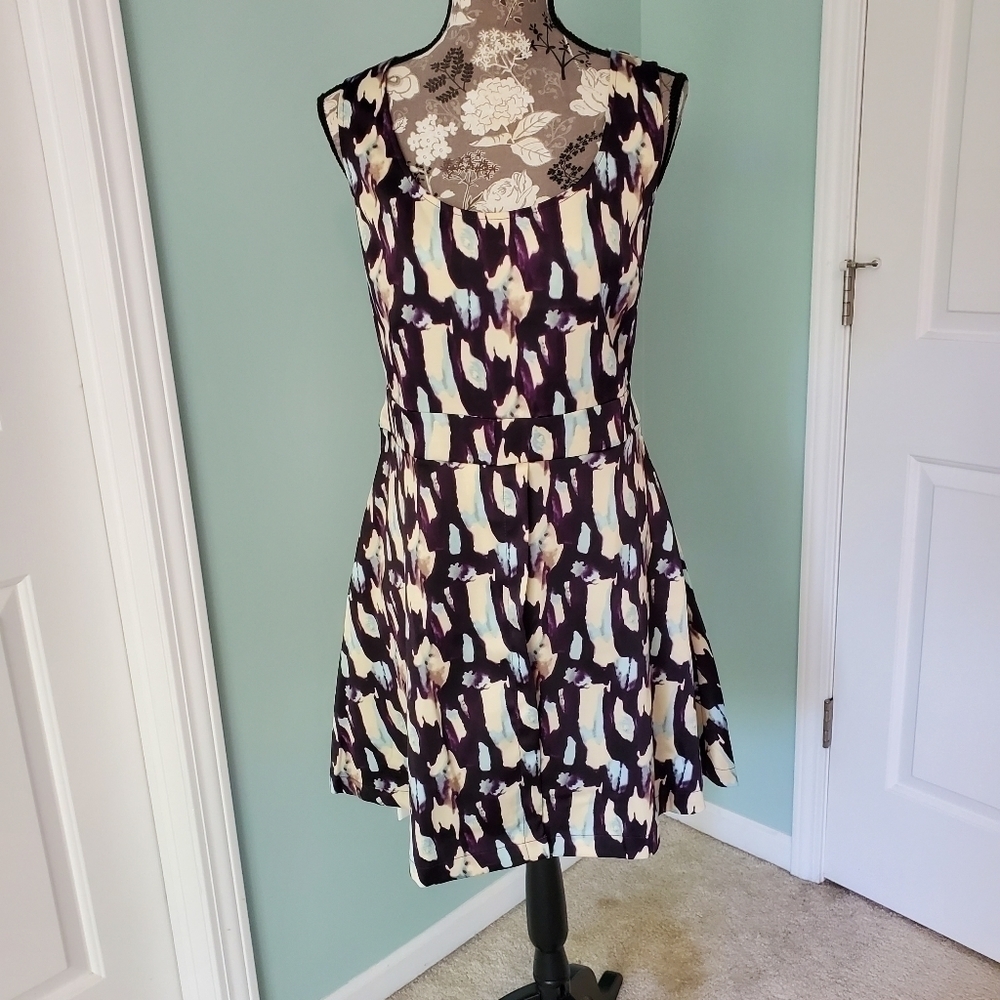 NWOT cute watercolors print dress W/‎ Shorts   S/XL